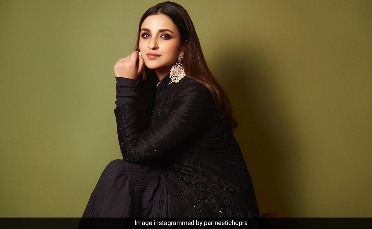 Parineeti Chopra To Other Artists' Fan Clubs Misquoting Her: "I Am Watching You"