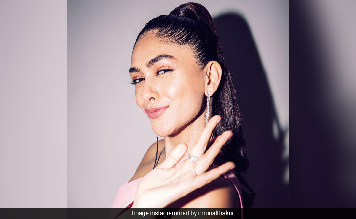 Mrunal Thakur Hilariously Dismisses Wedding Rumours: "I Want To Know Who The Boy Is"