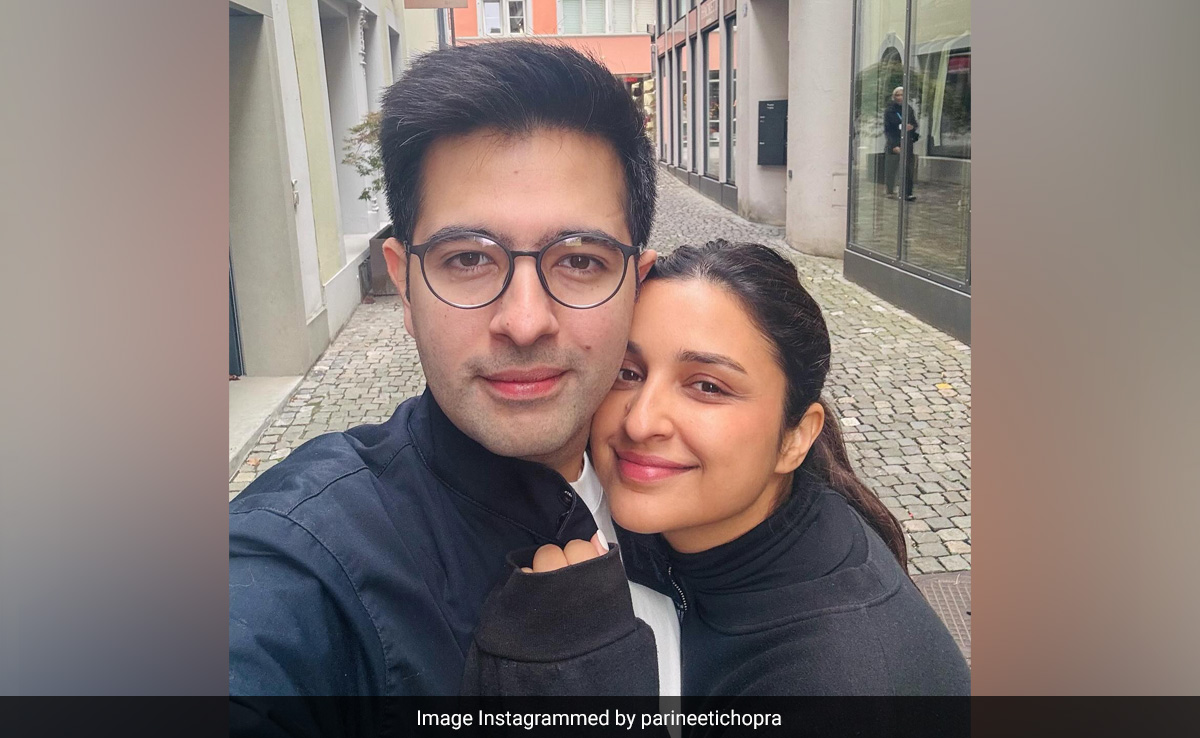 परिणीति चोपड़ा ने 7 अनदेखी तस्वीरों के साथ पति राघव चड्ढा को किया बर्थडे विश, आखिरी तस्वीर देख फैंस फैंस दे बैठे दिल