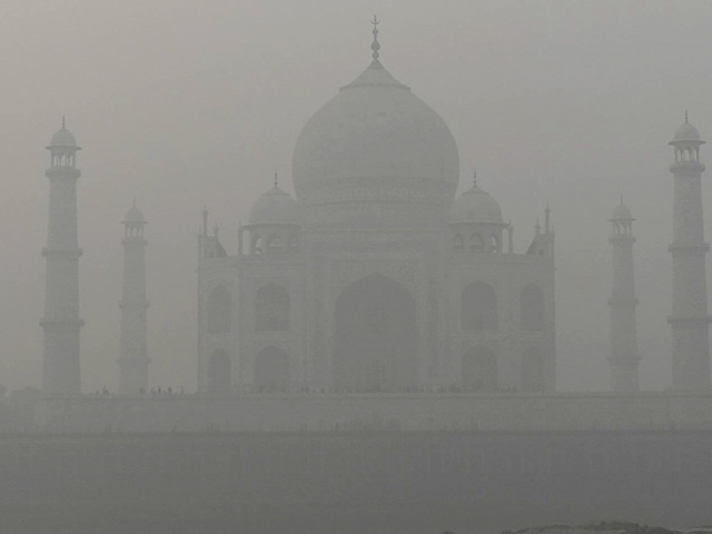 Video: Taj Mahal Disappears Behind Blanket Of Smog