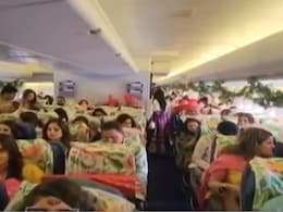 "Love Is In The Air": Dubai Couple Get Married On Boeing Aircraft "Love Is In The Air": Dubai Couple Get Married On Boeing Aircraft