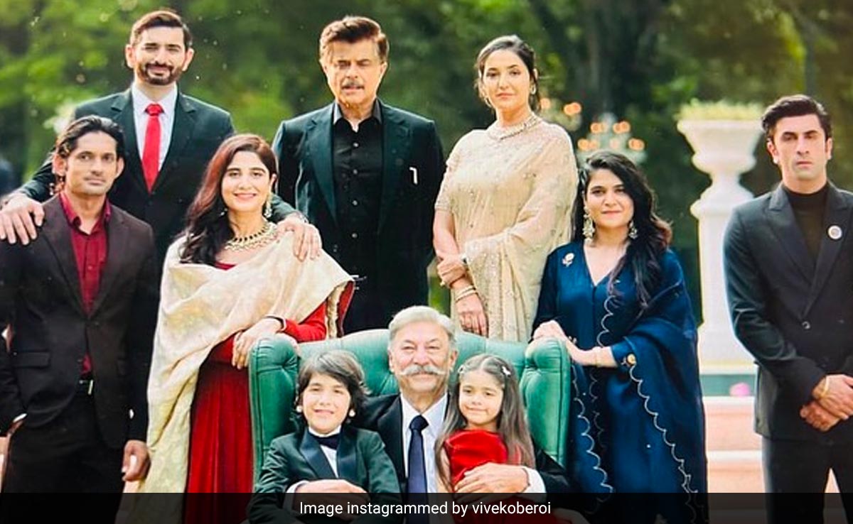 Vivek Oberoi's Message For Dad Suresh Oberoi Ahead Of <i>Animal's</i> Release: "Best Of Luck On Your Grand Comeback"