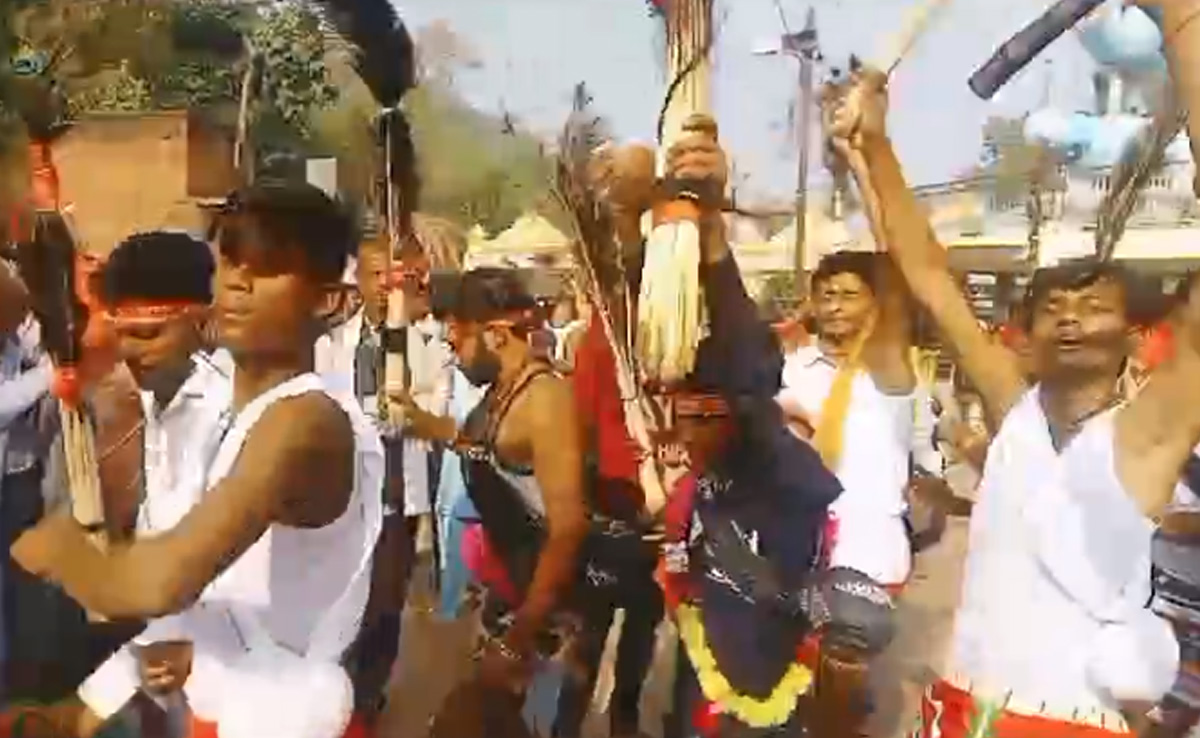 Govardhan Puja 2023: यहां दिवाली के बाद निकलती है मौनी नृत्य की टोलियां, हजारों साल पुरानी है ये परंपरा