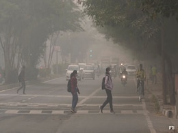 Delhi Pollution Memes Take Over Internet As Air Quality Worsens To 'Severe' Delhi Pollution Memes Take Over Internet As Air Quality Worsens To 'Severe'