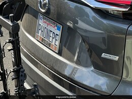 Car In US Spotted With 'PhonePe' Number Plate, Owner Says... Car In US Spotted With 'PhonePe' Number Plate, Owner Says...