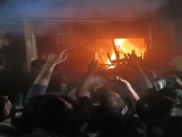 3 Of A Family, Including 5-Year-Old Girl, Die In Jharkhand Shop Fire