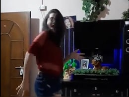 ओ लड़का आंख मारे...गाने पर दामोह आप प्रत्याशी चाहत पांडेय के ठुमके, वीडियो वायरल होने पर भिड़े लोग