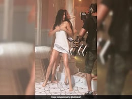 कैटरीना कैफ भी हुईं डीपफेक का शिकार, 'टाइगर 3' के टॉवल वाले सीन की फोटो से छेड़छाड़ कैटरीना कैफ भी हुईं डीपफेक का शिकार, 'टाइगर 3' के टॉवल वाले सीन की फोटो से छेड़छाड़