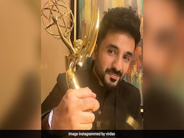 Emmy Awards 2023: वीर दास ने रचा इतिहास, जीता बेस्ट कॉमेडियन का अवॉर्ड, देखें विजेताओं की पूरी लिस्ट Emmy Awards 2023: वीर दास ने रचा इतिहास, जीता बेस्ट कॉमेडियन का अवॉर्ड, देखें विजेताओं की पूरी लिस्ट