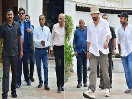 Sunny Deol, Shatrugan Sinha And Others At Raj Kumar Kohli's Prayer Meet Sunny Deol, Shatrugan Sinha And Others At Raj Kumar Kohli's Prayer Meet