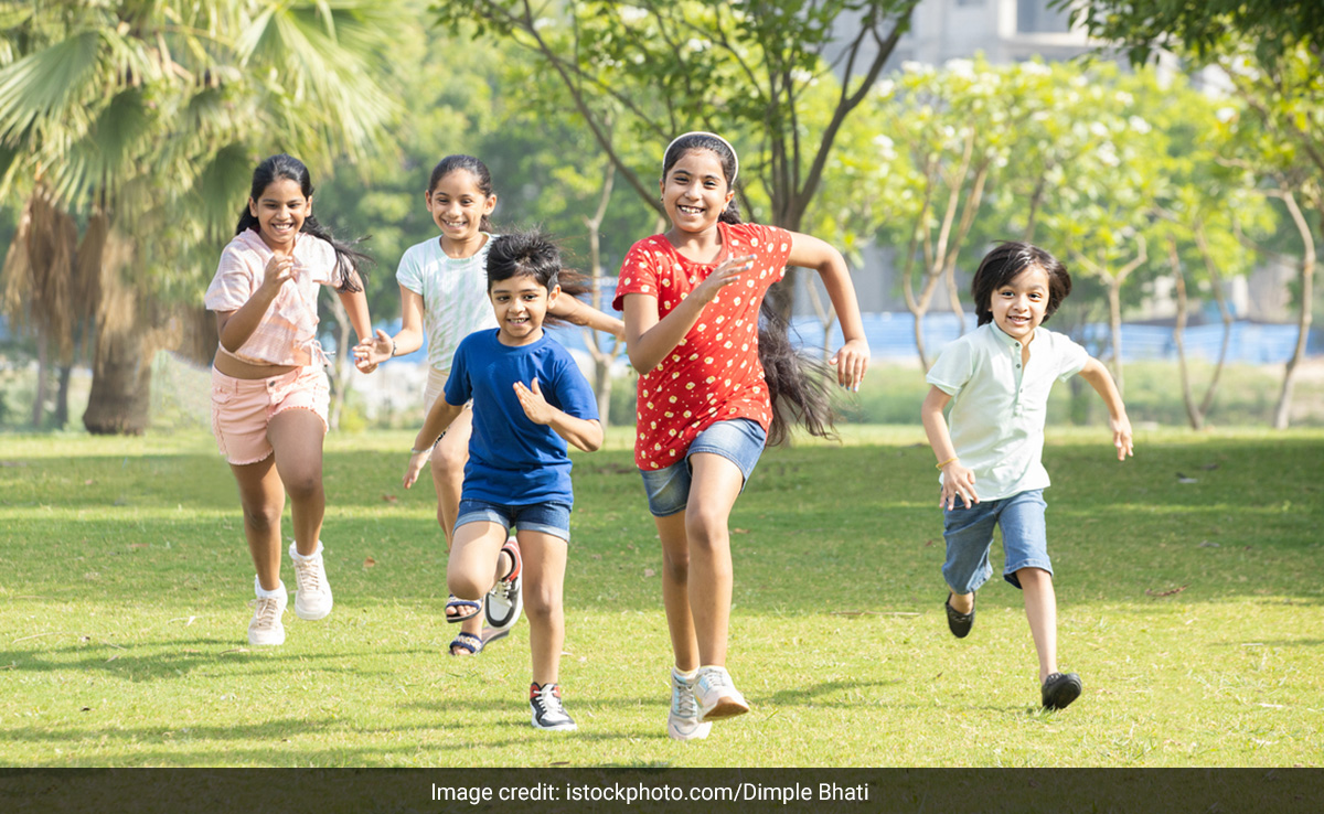 Children's Day 2023: चिल्ड्रेन्स डे पर घर पर ही करें कुछ ऐसा जिससे आपका बच्चा करें स्पेशल फील
