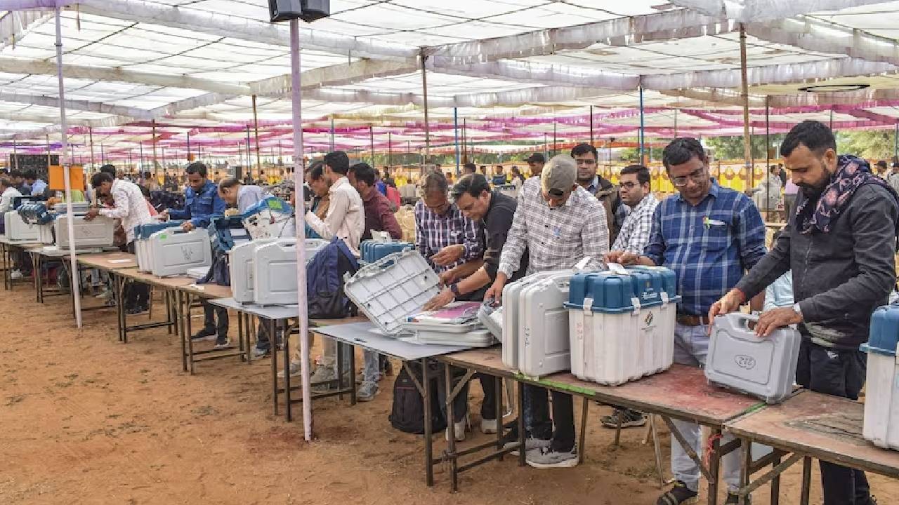 Rajasthan Voting : सुबह 7 बजे से होगी वोटिंग, मतदान केन्द्रों पर कड़ी सुरक्षा