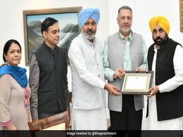 पंजाब के स्वास्थ्य मॉडल की अंतरराष्ट्रीय स्तर पर सराहना, आम आदमी क्लिनिक को विश्व स्वास्थ्य समिट में पहला पुरस्कार पंजाब के स्वास्थ्य मॉडल की अंतरराष्ट्रीय स्तर पर सराहना, आम आदमी क्लिनिक को विश्व स्वास्थ्य समिट में पहला पुरस्कार