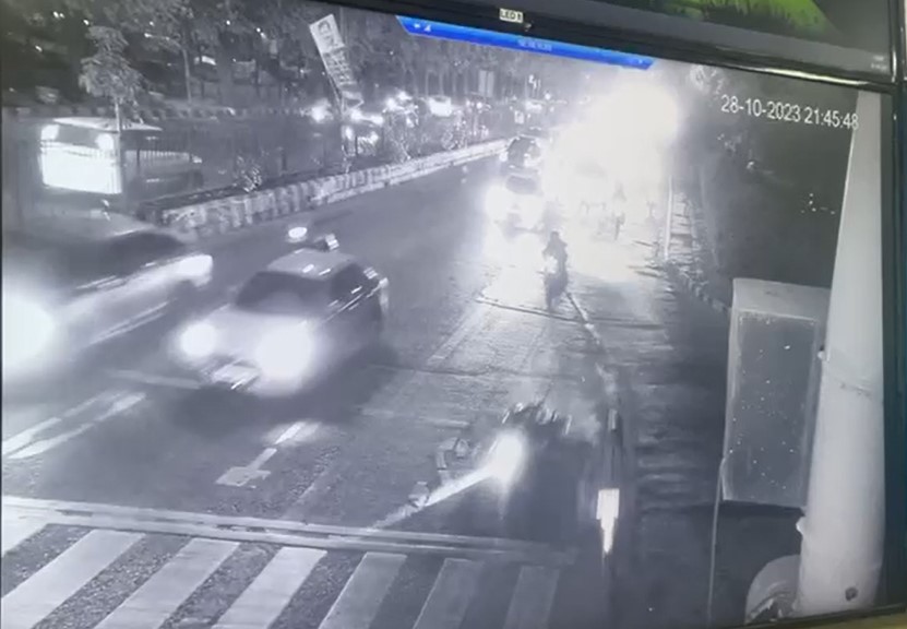 On CCTV, Delhi Filmmaker Left Bleeding On Road After Bike Crash, Dies