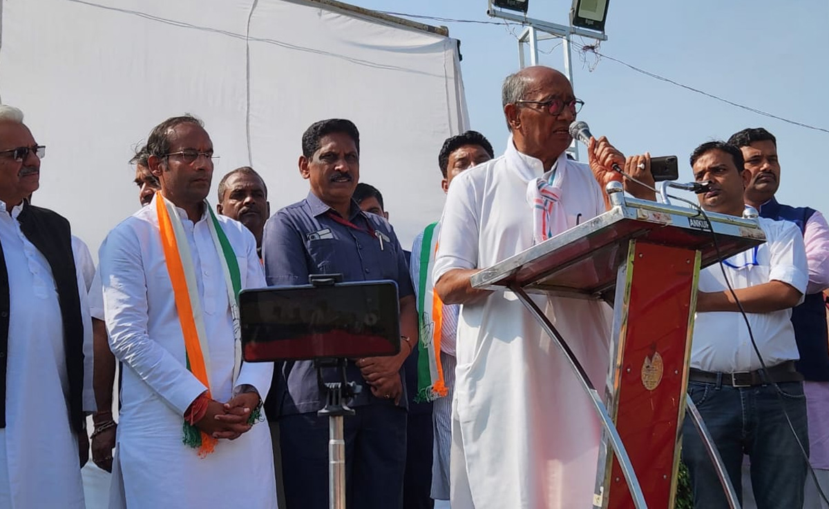 'सत्ता के लिए अवसरवादिता अपने चरम पर है', दिग्विजय सिंह ने नीतीश कुमार पर साधा निशाना