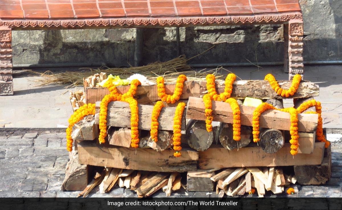 Delhi Woman, 26, Has Performed Last Rites Of 4,000 Unclaimed Bodies