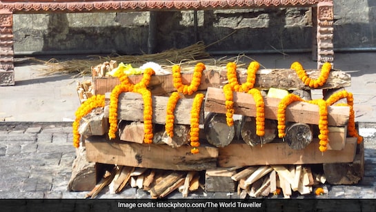 Minutes Before Cremation, 