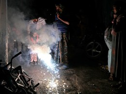 AAP, Congress Leaders Flag Toxic Delhi Air After Diwali, BJP MP Responds AAP, Congress Leaders Flag Toxic Delhi Air After Diwali, BJP MP Responds