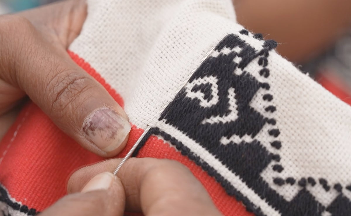 In Nilgiris, Usha Silai School Is Preserving Heritage And Empowering Women Through Toda Embroidery In Nilgiris, Usha Silai School Is Preserving Heritage And Empowering Women Through Toda Embroidery