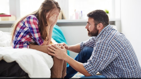 Dear Daddy! 13 की बेटी से प‍िता को अकेले में कभी नहीं करनी चाह‍िए ये 5 बातें, हाथ से निकल जाएगी बेटी