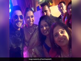 Viral: Deepika Padukone And Ranveer Singh Pictured With Fans At A Wedding Reception Viral: Deepika Padukone And Ranveer Singh Pictured With Fans At A Wedding Reception