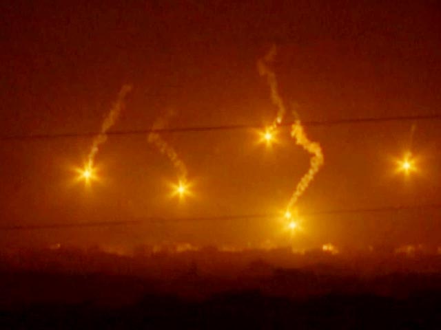 इजरायल की भारी बमबारी से तबाह गाजा, अब तक 10 हजार से ज्‍यादा की मौत 