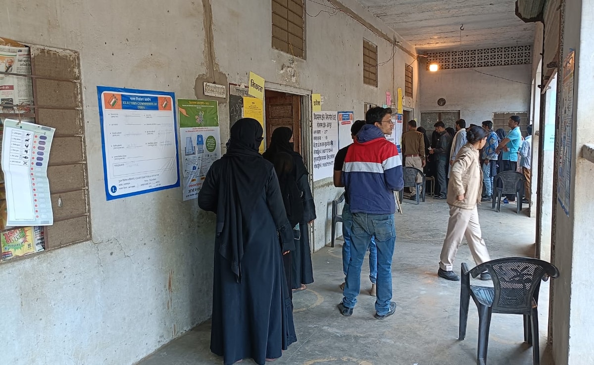 'Why No Proposal For New Booths In High-Rises?' Poll Body Asks Bengal Unit