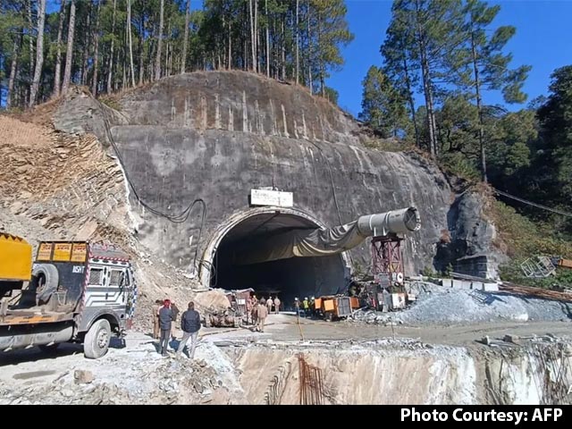 Two New Tunnels And A Vertical Shaft: New Plan To Rescue Trapped Workers