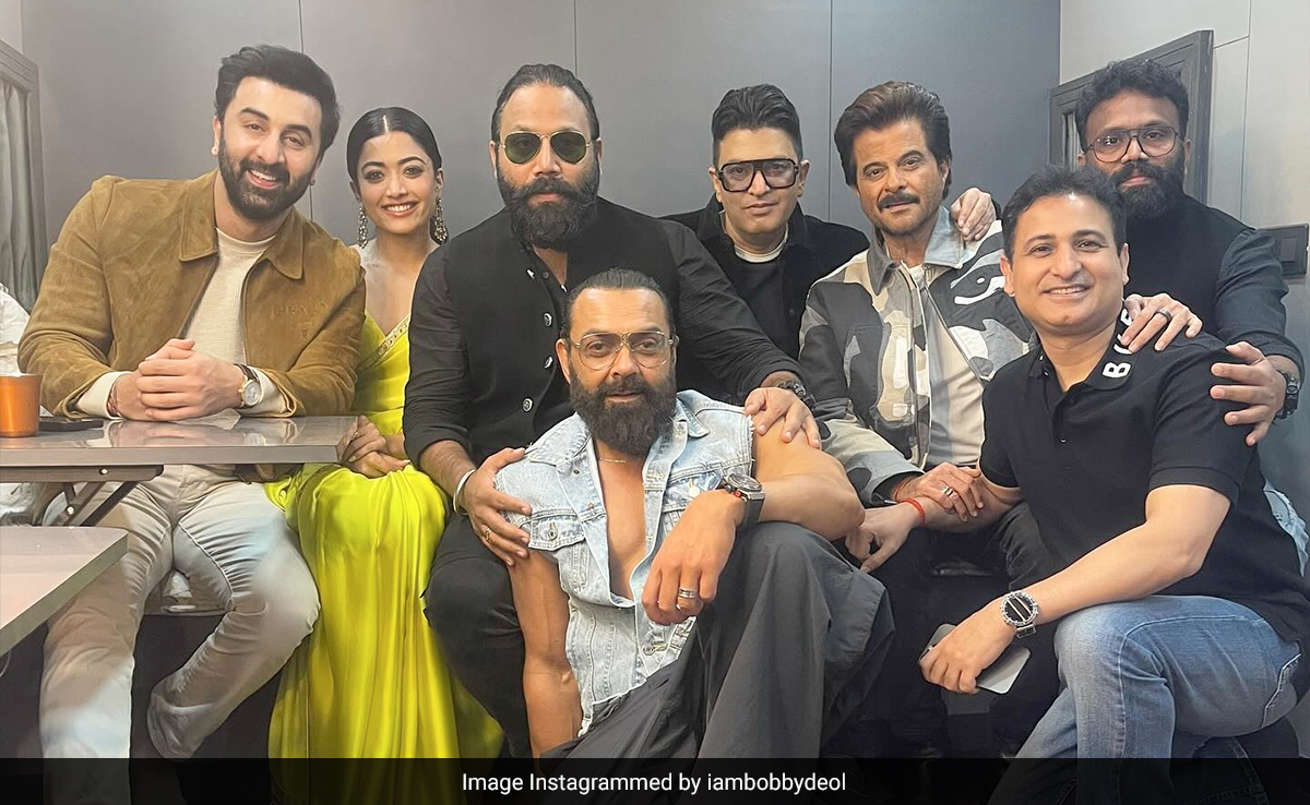 A Round Up Of How <i>Animal</i> Stars Ranbir Kapoor, Bobby Deol, Rashmika Mandanna, Anil Kapoor Lit Up Hyderabad