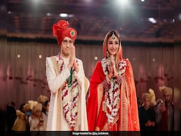 Billionaire Uday Kotak's Son Jay Marries Former Miss India Aditi Arya. See Pic Billionaire Uday Kotak's Son Jay Marries Former Miss India Aditi Arya. See Pic