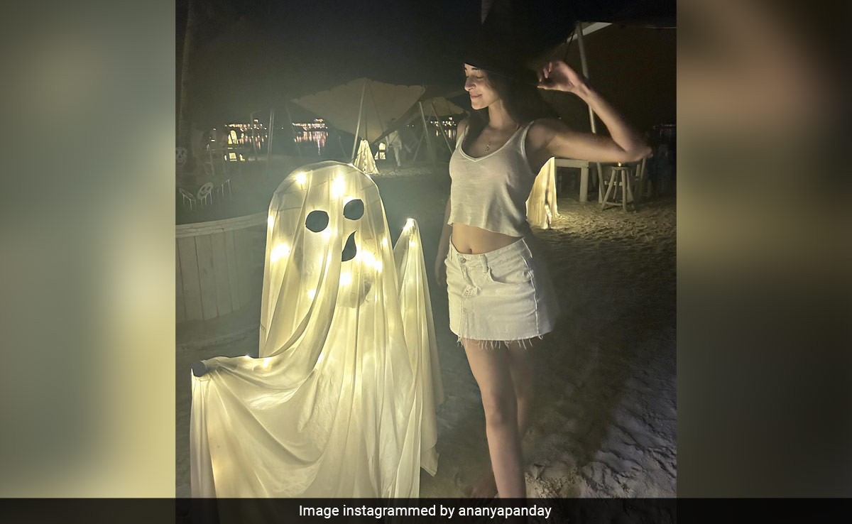 Inside Ananya Panday's "Special" Halloween Celebrations: "A Witch On A Beach"
