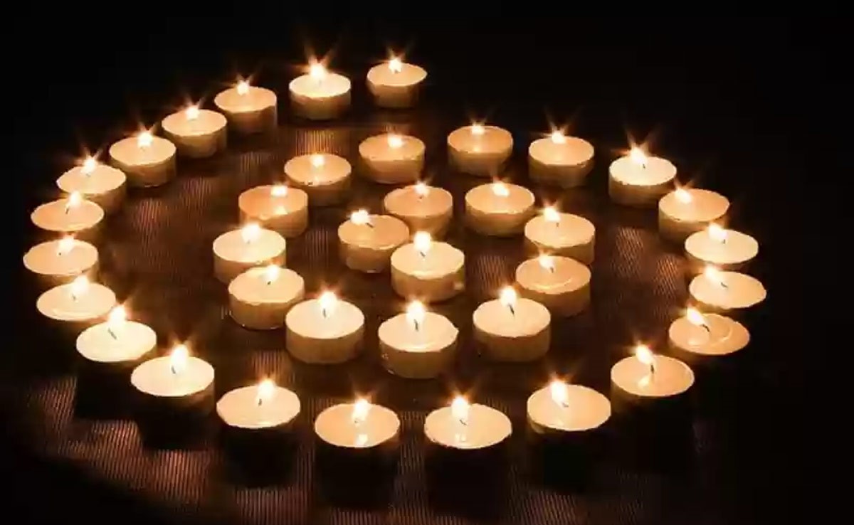 इस दिवाली जम्मू में घरों को रोशन करेंगी कैदियों द्वारा बनाई गई मोमबत्तियां