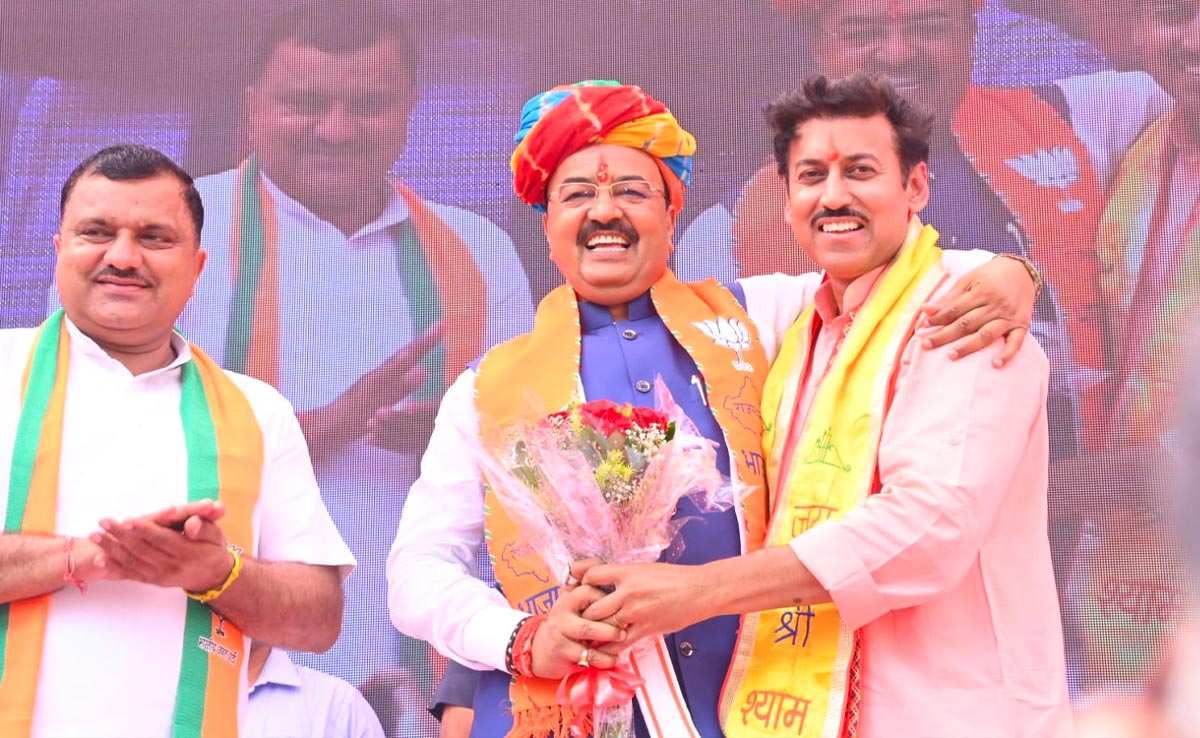 Rajasthan Election 2023: केशव प्रसाद मौर्य की जनसभा में गूंजे 'जय श्रीराम' के नारे, जनता को दिया अयोध्या आने का न्यौता