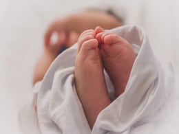 "विश्वास नहीं हो रहा... " , ब्रिटेन की महिला ने 22 दिन के अंतर पर दिया जुड़वा बच्चों को जन्म "विश्वास नहीं हो रहा... " , ब्रिटेन की महिला ने 22 दिन के अंतर पर दिया जुड़वा बच्चों को जन्म