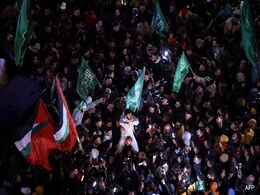 Biden Backs Extending Gaza Ceasefire After Hamas Frees More Hostages Biden Backs Extending Gaza Ceasefire After Hamas Frees More Hostages