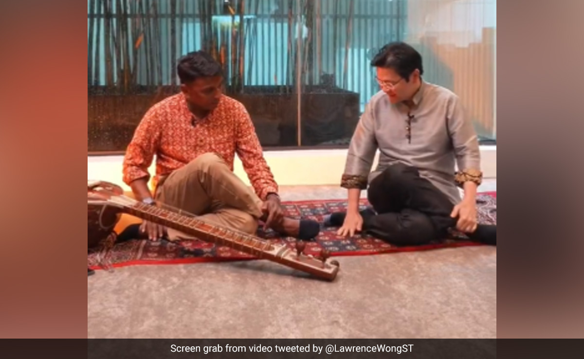 "Your Passion...": PM's Praise For Singapore Minister After Sitar Video