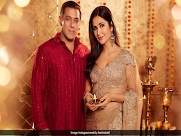 Katrina Kaif Brightens Diwali Festivities In A Gold Drenched <i>Saree</i> With Salman Khan Katrina Kaif Brightens Diwali Festivities In A Gold Drenched <i>Saree</i> With Salman Khan
