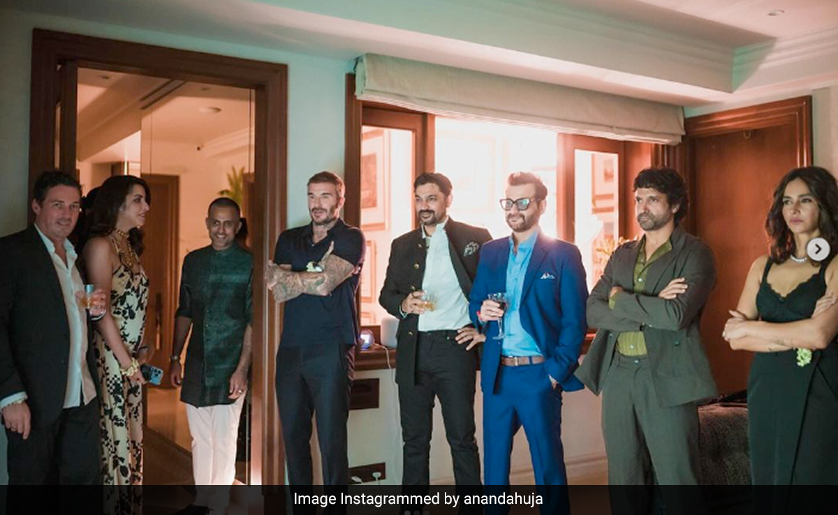 New Pics From David Beckham's Welcome Party In Mumbai. Courtesy Anand Ahuja