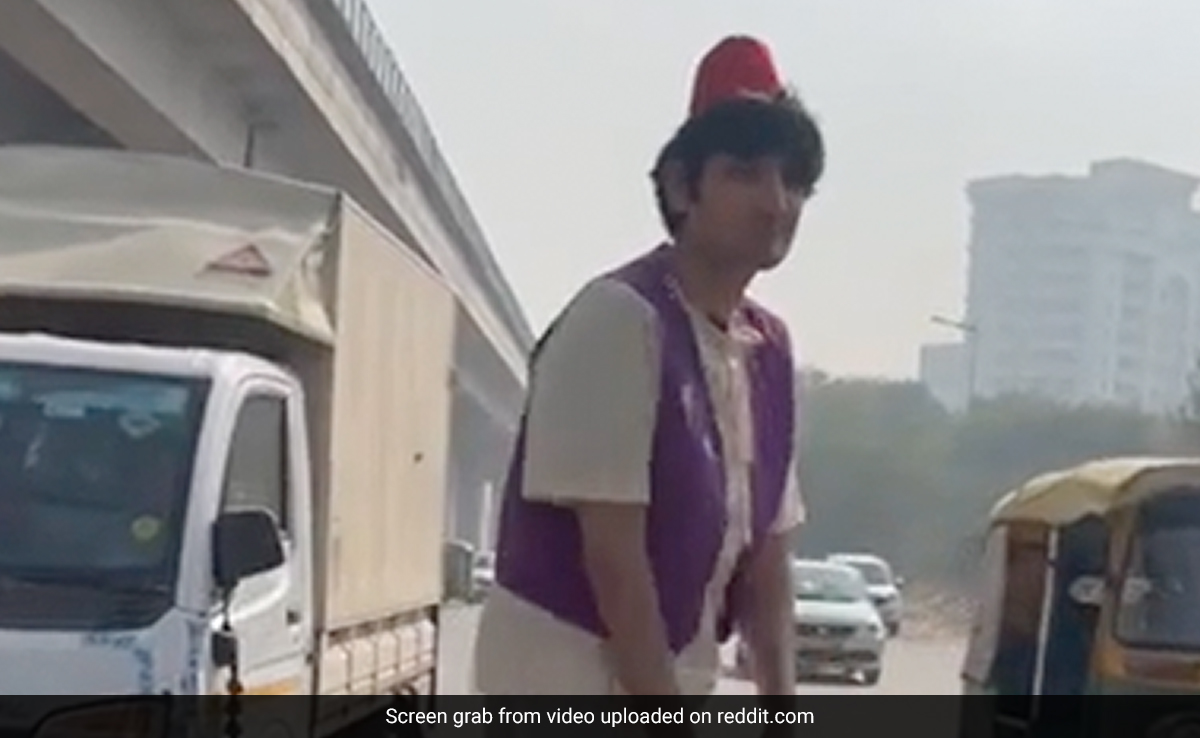 Meet The Aladdin From Gurugram Who Goes Around On A 'Magic Carpet'