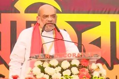 TMC वाले मोदी के भेजे रुपये बंगाल के गरीबों तक नहीं पहुंचने देते : अमित शाह TMC वाले मोदी के भेजे रुपये बंगाल के गरीबों तक नहीं पहुंचने देते : अमित शाह