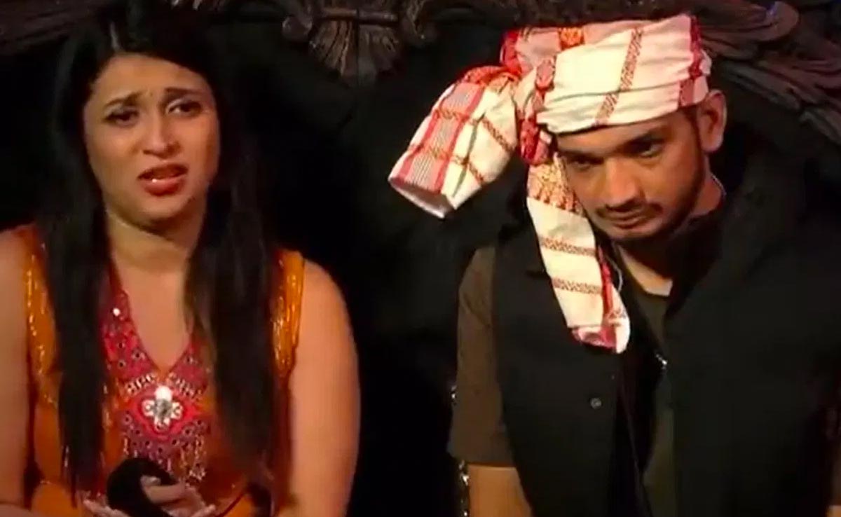 मन्रारा चोपड़ा और मुनव्वर फारूकी की दोस्ती में आई दरार! प्रियंका चोपड़ा की बहन बोलीं- मुझे सबके सामने चाहिए माफी