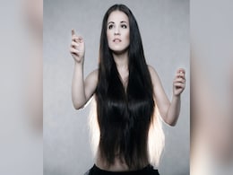 Hair Care Tips: रात को सोने से पहले बालों में कर लें बस एक छोटा सा काम, कुछ ही दिनों में दिखने लगेंगे लंबे, घने और मजबूत बाल Hair Care Tips: रात को सोने से पहले बालों में कर लें बस एक छोटा सा काम, कुछ ही दिनों में दिखने लगेंगे लंबे, घने और मजबूत बाल