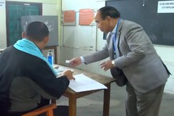 Mizoram Chief Minister Zoramthanga Fails To Vote As EVM Malfunctions Mizoram Chief Minister Zoramthanga Fails To Vote As EVM Malfunctions