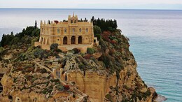 Italy Villages Offering Rs 25 Lakh To Move There, But There's A Catch