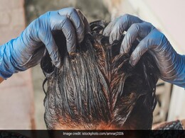 सफेद बालों को काला कैसे करें? महीने में एक बार करें ये काम, कभी नहीं पड़ेगी कैमिकल भरे कलर लगाने की जरूरत सफेद बालों को काला कैसे करें? महीने में एक बार करें ये काम, कभी नहीं पड़ेगी कैमिकल भरे कलर लगाने की जरूरत