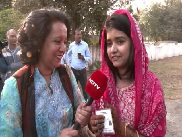 Bride-To-Be Casts Vote In Rajasthan Just Hours Ahead Of Wedding Bride-To-Be Casts Vote In Rajasthan Just Hours Ahead Of Wedding