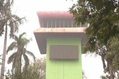 स्मॉग टावर ठीक कराएगी दिल्ली सरकार, कनॉट प्लेस के स्मॉग टावर पर पहुंची टीम स्मॉग टावर ठीक कराएगी दिल्ली सरकार, कनॉट प्लेस के स्मॉग टावर पर पहुंची टीम