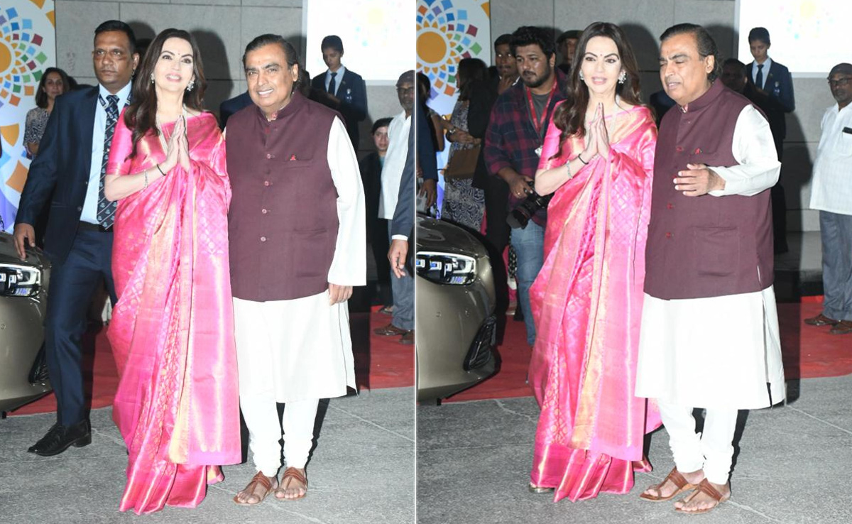 Nita Ambani Draped In A Pink <i>Saree</i> For Her 60th Birthday Seems Like The Right Way For The Festivities