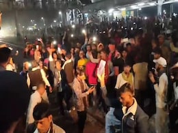 Crowds Throw Stones At Punjab Station After Special Festival Train To Bihar Cancelled Crowds Throw Stones At Punjab Station After Special Festival Train To Bihar Cancelled