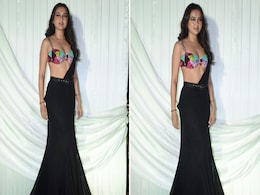 Tejasswi Prakash's Black <i>Saree</i> Came To Party But Her Snazzy Blouse Was The Real Party Starter Tejasswi Prakash's Black <i>Saree</i> Came To Party But Her Snazzy Blouse Was The Real Party Starter